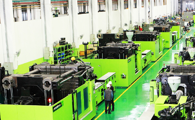 What are the waste gas treatment methods in the injection molding industry?